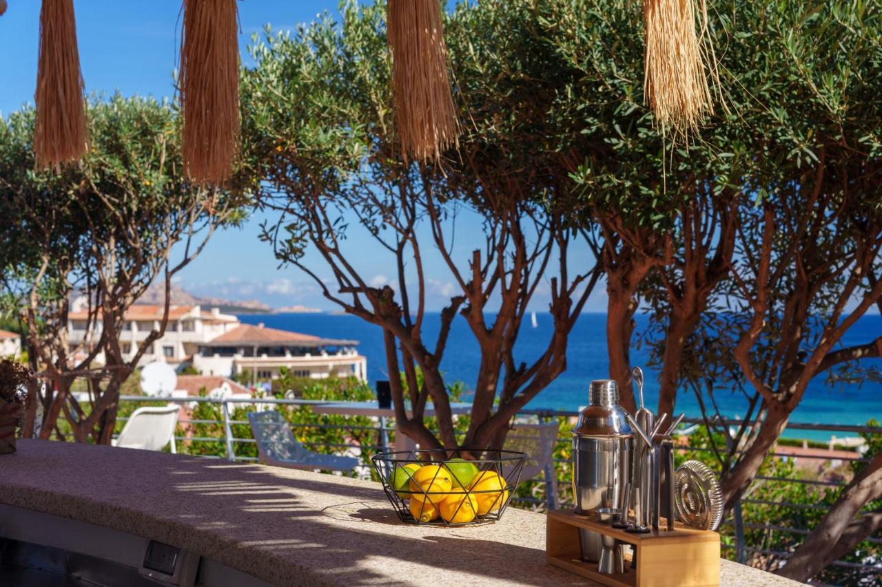 Hotel Punta Est Baja Sardinia Exterior foto